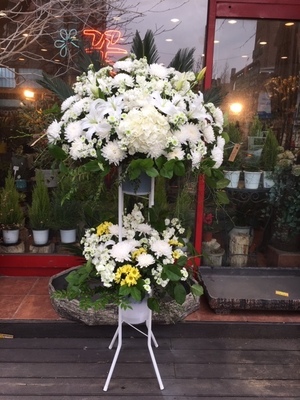 시베리아근조2단오브제화환